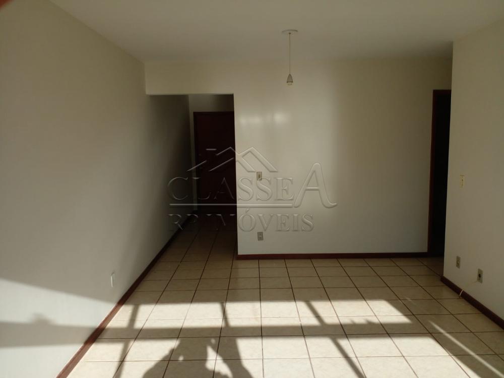 Alugar Apartamento / Padrão em Ribeirão Preto R$ 760,00 - Foto 2