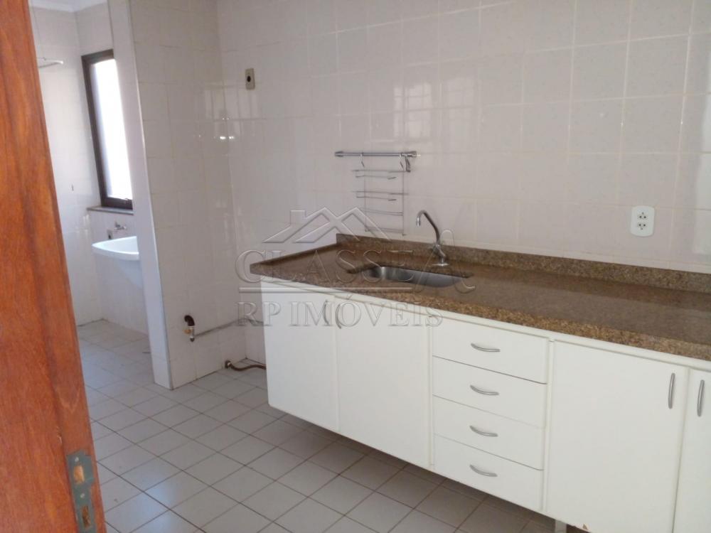 Alugar Apartamento / Padrão em Ribeirão Preto R$ 760,00 - Foto 3