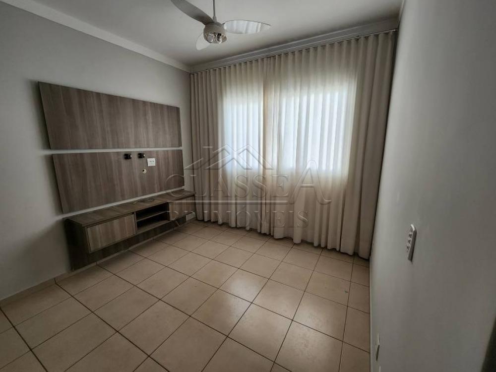 Comprar Apartamento / Térreo em Ribeirão Preto R$ 205.000,00 - Foto 4