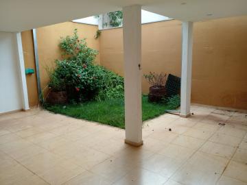 Alugar Casa / Condomínio - térrea em Ribeirão Preto. apenas R$ 4.860,00