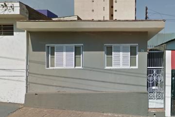 Alugar Casa / Padrão em Ribeirão Preto. apenas R$ 300.000,00
