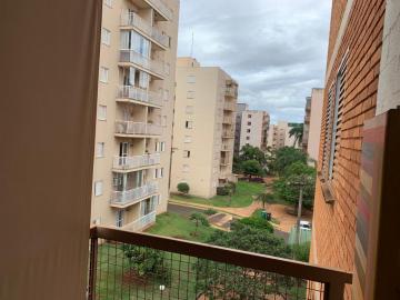 Alugar Apartamento / Padrão em Ribeirão Preto. apenas R$ 245.000,00