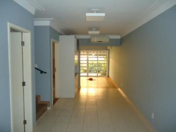 Alugar Casa / Condomínio - sobrado em Ribeirão Preto. apenas R$ 590.000,00