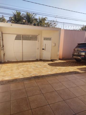 Alugar Casa / Padrão em Ribeirão Preto. apenas R$ 905.000,00