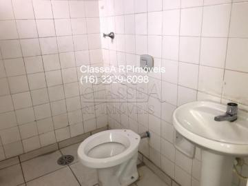 Alugar Apartamento / Padrão em Ribeirão Preto. apenas R$ 490,00