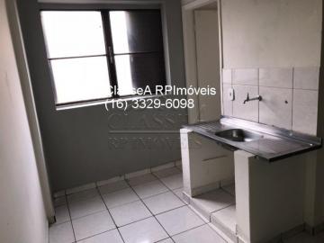 Alugar Apartamento / Padrão em Ribeirão Preto. apenas R$ 395,00