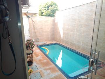 Alugar Casa / Condomínio - sobrado em Ribeirão Preto. apenas R$ 680.000,00