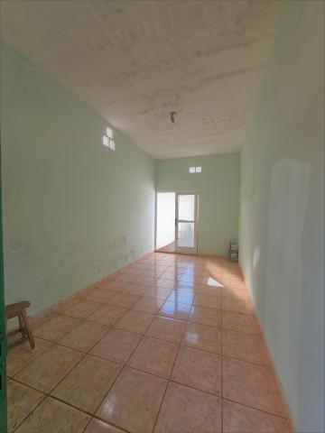 Alugar Casa / Sobrado em Ribeirão Preto. apenas R$ 1.200,00